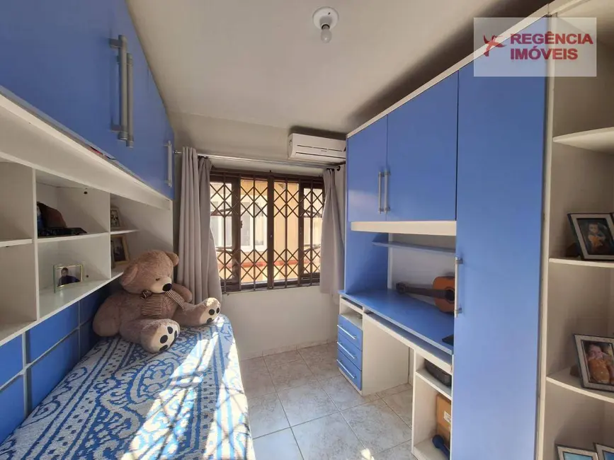 Foto 4 de Casa com 3 quartos à venda, 340m2 em Sao Francisco Do Sul - SC