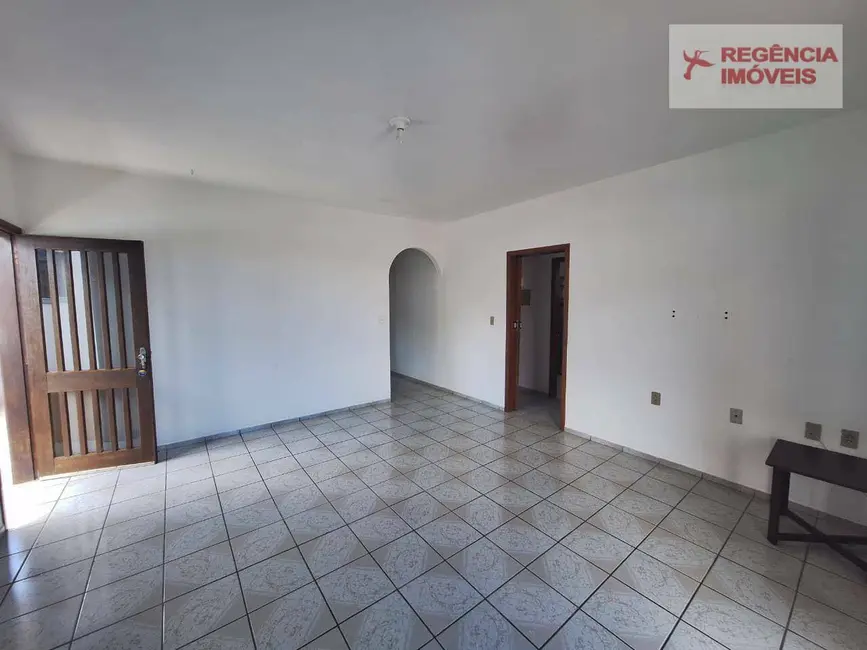 Foto 8 de Apartamento com 3 quartos para alugar, 140m2 em Sao Francisco Do Sul - SC