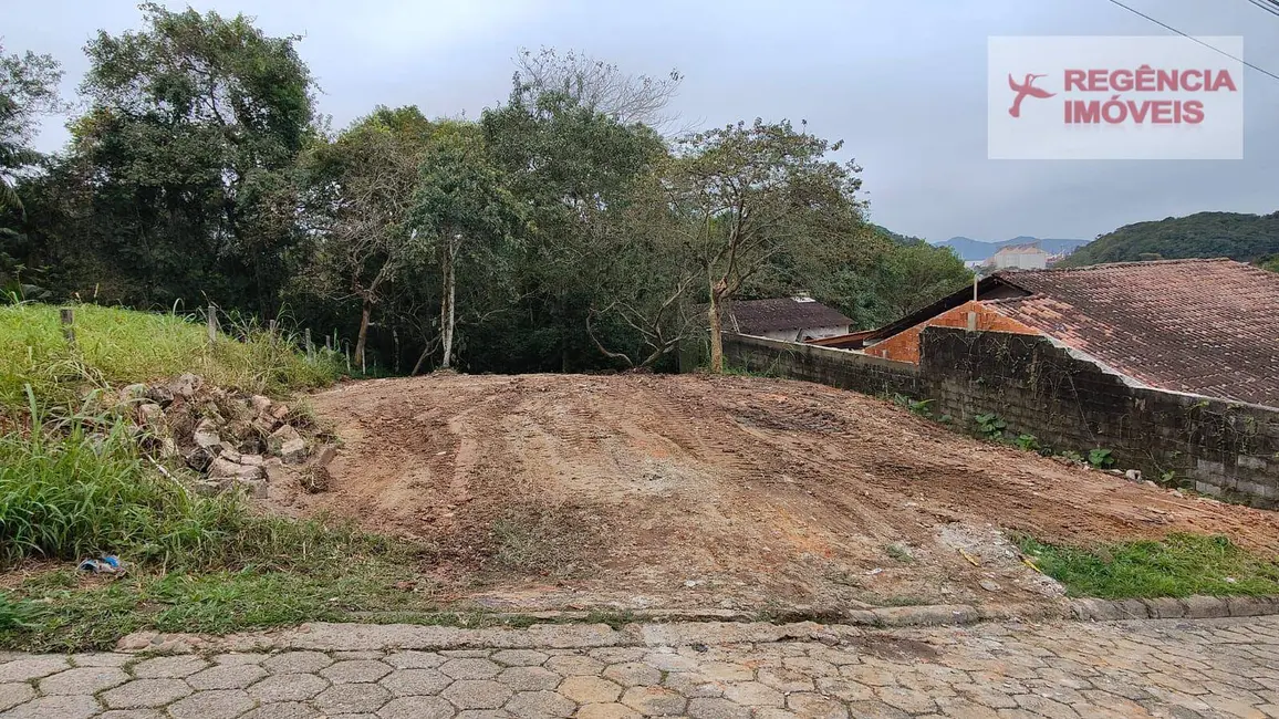 Foto 1 de Terreno / Lote à venda, 558m2 em Sao Francisco Do Sul - SC