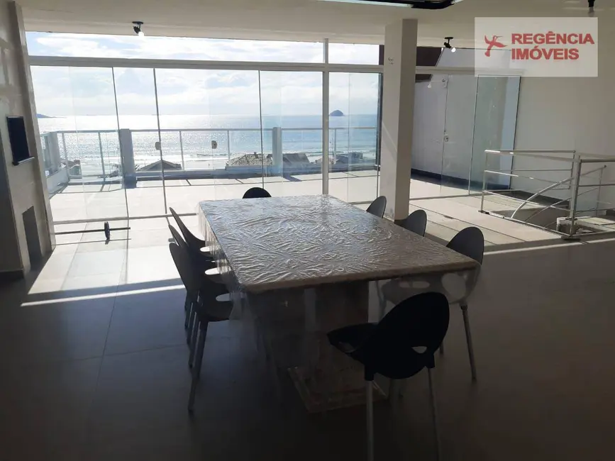 Foto 6 de Cobertura com 3 quartos para alugar, 200m2 em Sao Francisco Do Sul - SC