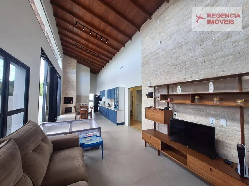 Foto 2 de Casa com 4 quartos à venda, 444m2 em Sao Francisco Do Sul - SC