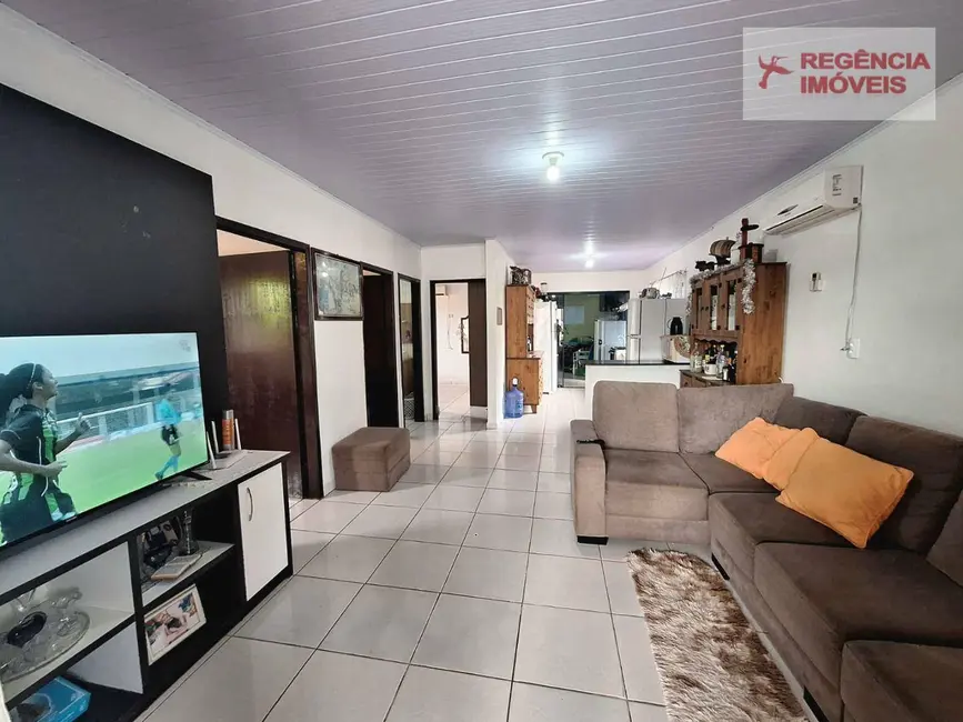 Foto 2 de Casa com 2 quartos à venda, 312m2 em Ubatuba, Sao Francisco Do Sul - SC