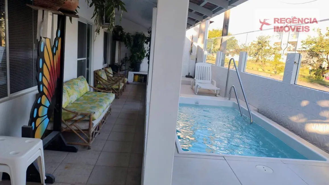 Foto 3 de Casa com 3 quartos à venda, 252m2 em Sao Francisco Do Sul - SC