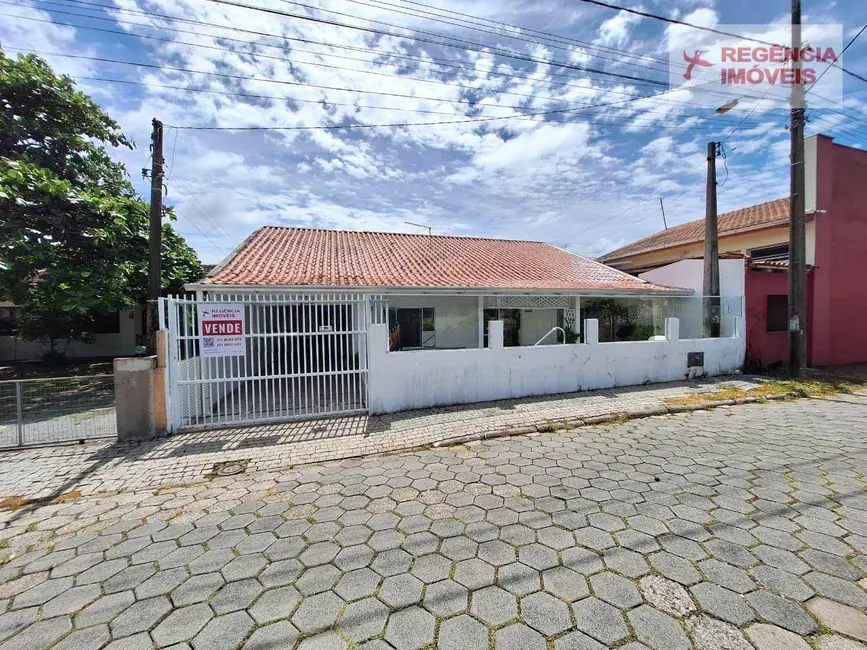 Foto 1 de Casa com 3 quartos à venda, 252m2 em Sao Francisco Do Sul - SC