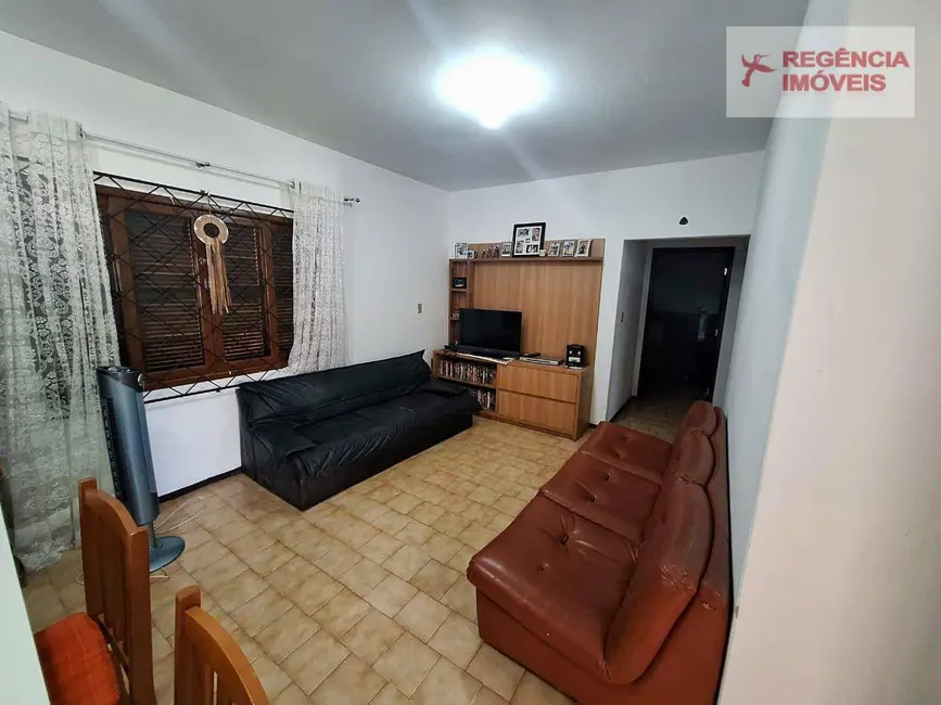 Casa com 3 quartos à venda, 312m2 em Sao Francisco Do Sul - SC - imagem 7 Foto 7 de Casa com 3 quartos à venda, 312m2 em Sao Francisco Do Sul - SC