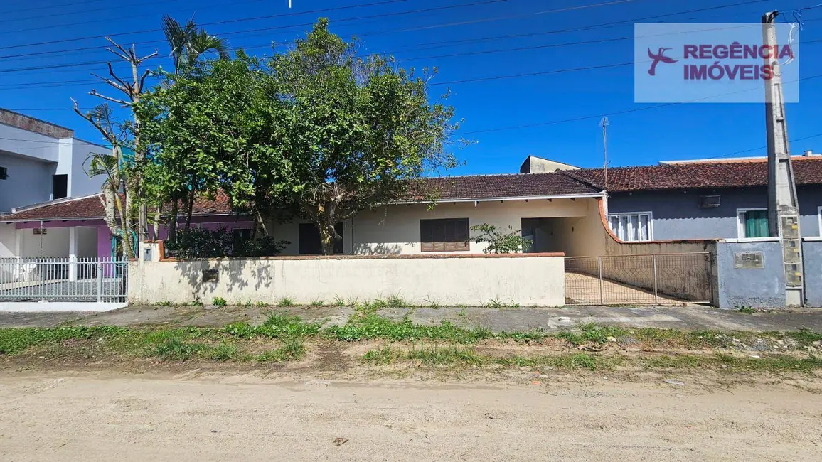 Foto 3 de Casa com 3 quartos à venda, 312m2 em Sao Francisco Do Sul - SC