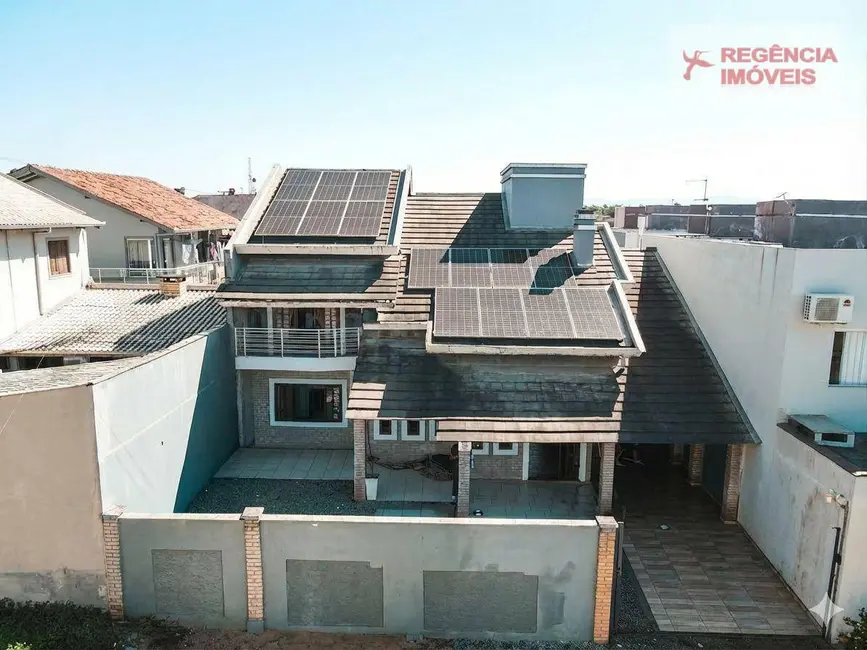 Foto 1 de Casa com 4 quartos à venda e para alugar, 312m2 em Ubatuba, Sao Francisco Do Sul - SC