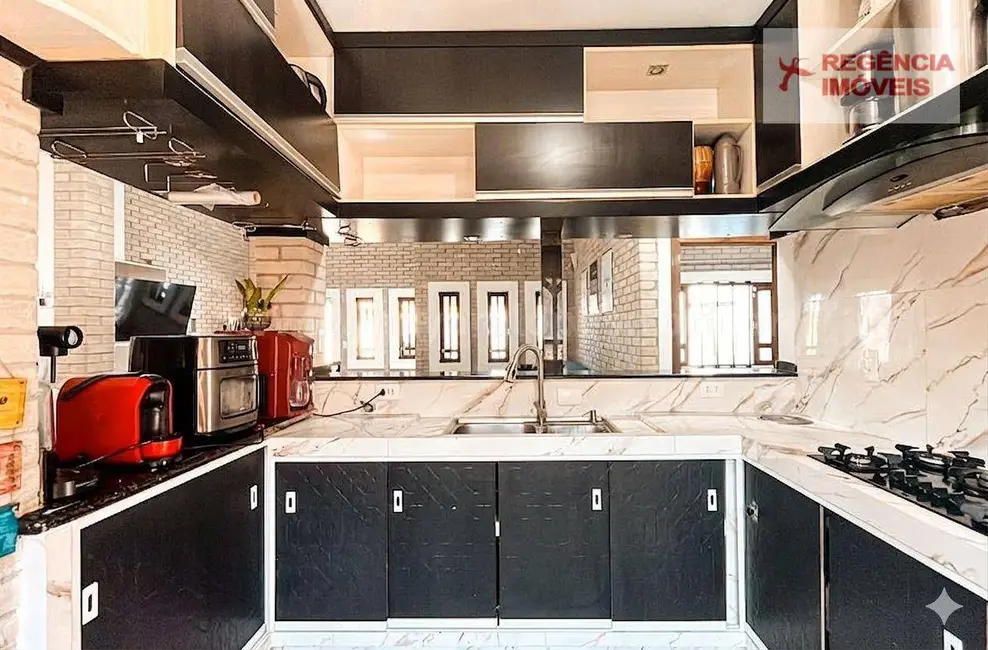 Foto 2 de Casa com 4 quartos à venda e para alugar, 312m2 em Ubatuba, Sao Francisco Do Sul - SC