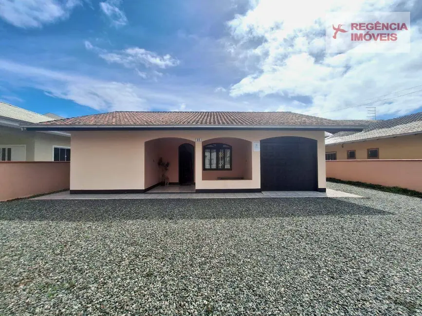 Foto 2 de Casa com 4 quartos à venda, 412m2 em Ubatuba, Sao Francisco Do Sul - SC