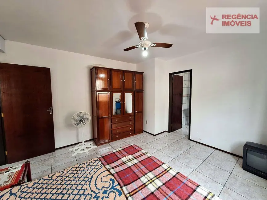 Foto 5 de Casa com 4 quartos à venda, 412m2 em Ubatuba, Sao Francisco Do Sul - SC