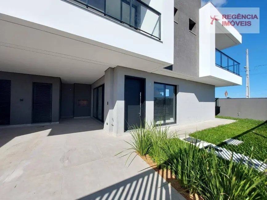 Foto 3 de Casa com 3 quartos à venda, 167m2 em Sao Francisco Do Sul - SC