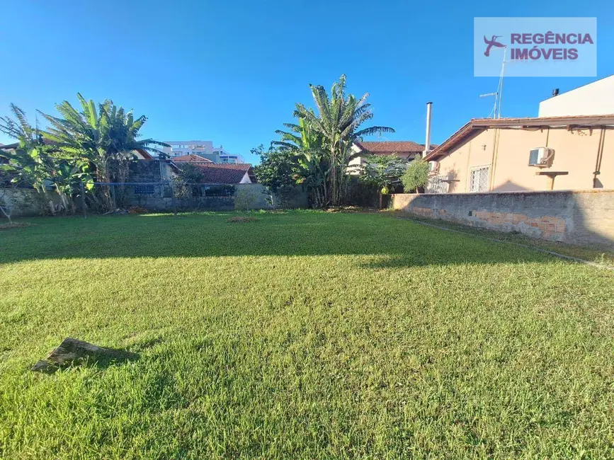Foto 4 de Terreno / Lote à venda, 252m2 em Sao Francisco Do Sul - SC