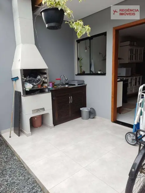Foto 6 de Casa com 2 quartos à venda, 84m2 em Sao Francisco Do Sul - SC