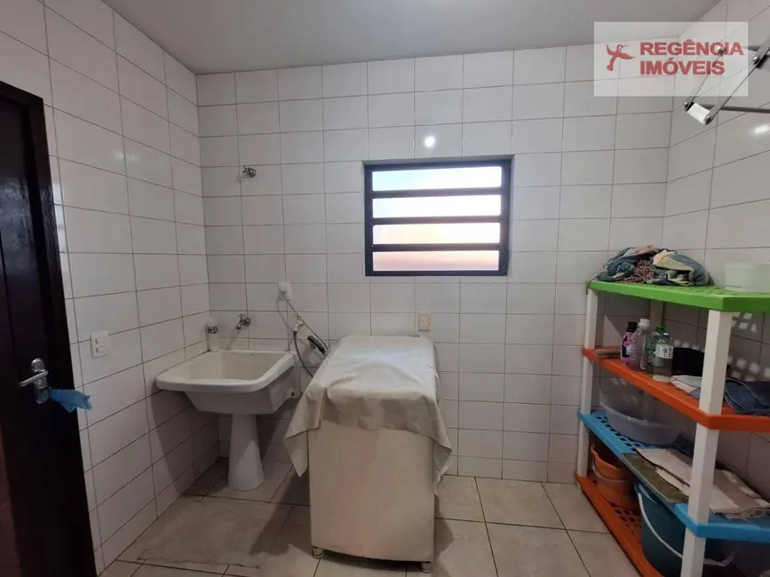 Foto 6 de Casa com 4 quartos à venda, 252m2 em Sao Francisco Do Sul - SC