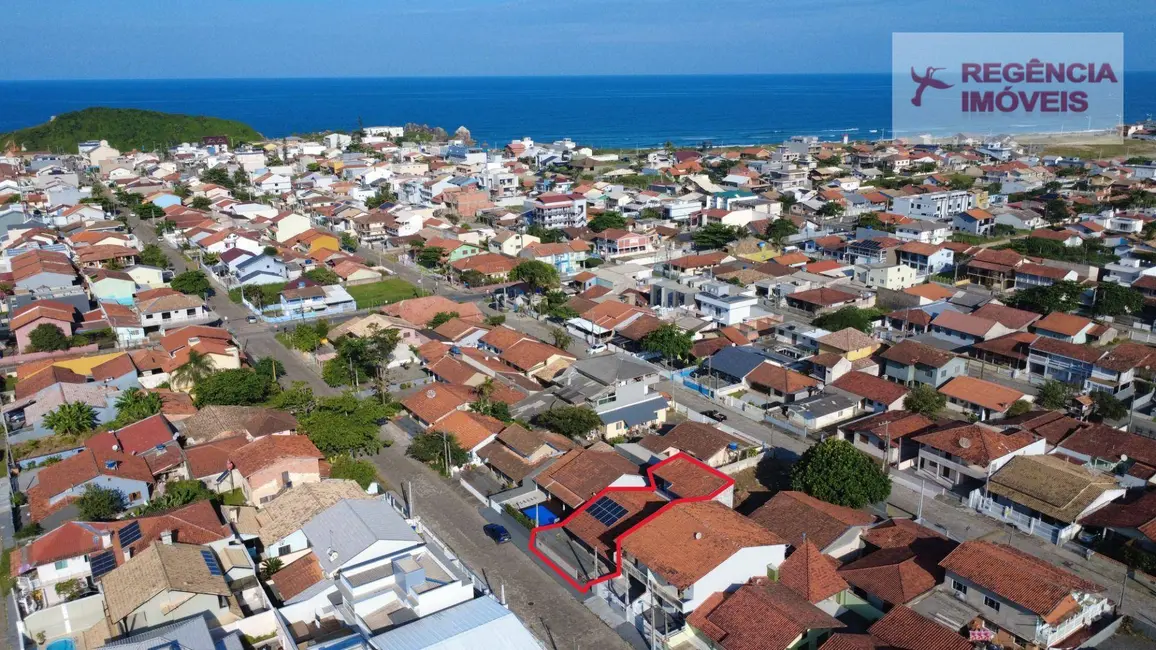 Foto 2 de Casa com 4 quartos à venda, 252m2 em Sao Francisco Do Sul - SC