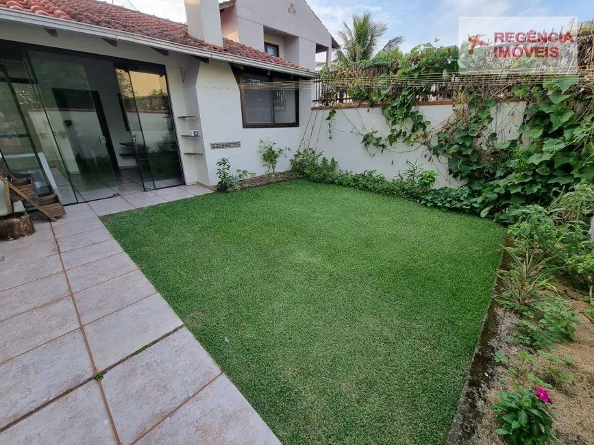 Foto 6 de Casa com 4 quartos à venda, 252m2 em Sao Francisco Do Sul - SC
