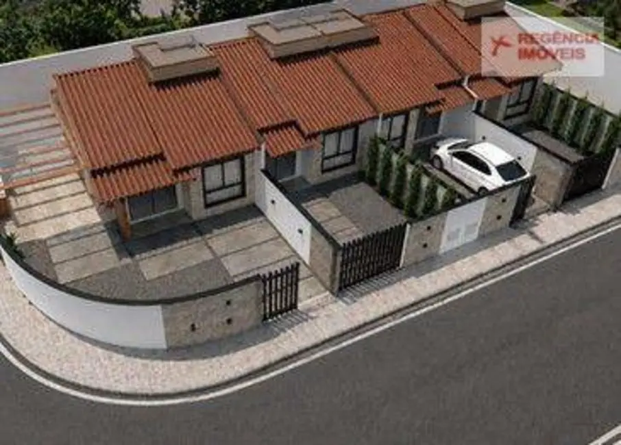 Foto 2 de Casa com 2 quartos à venda, 80m2 em Sao Francisco Do Sul - SC