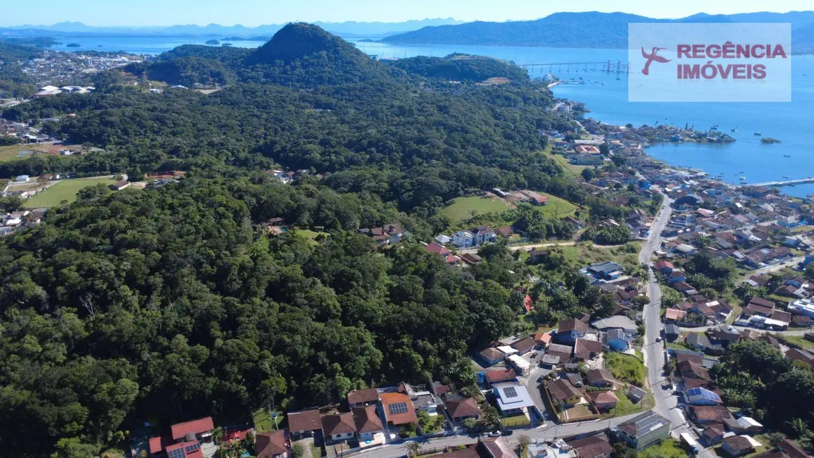 Foto 5 de Terreno / Lote à venda, 680m2 em Sao Francisco Do Sul - SC