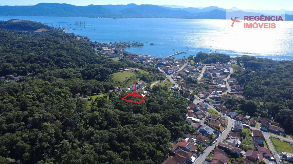 Foto 1 de Terreno / Lote à venda, 432m2 em Sao Francisco Do Sul - SC