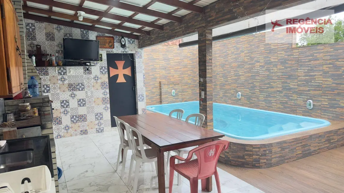 Foto 3 de Casa com 2 quartos à venda, 150m2 em Ubatuba, Sao Francisco Do Sul - SC