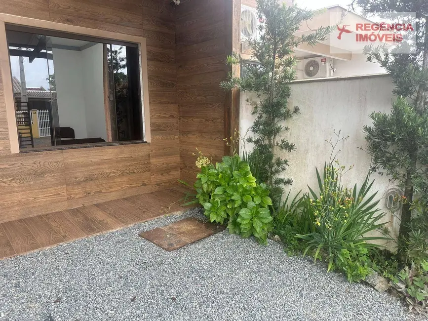 Foto 4 de Casa com 2 quartos à venda, 150m2 em Ubatuba, Sao Francisco Do Sul - SC