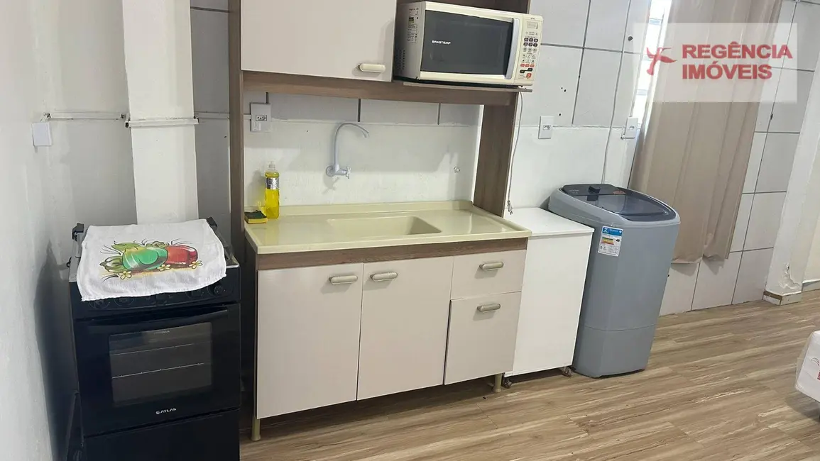 Foto 3 de Apartamento com 1 quarto para alugar, 40m2 em Sao Francisco Do Sul - SC