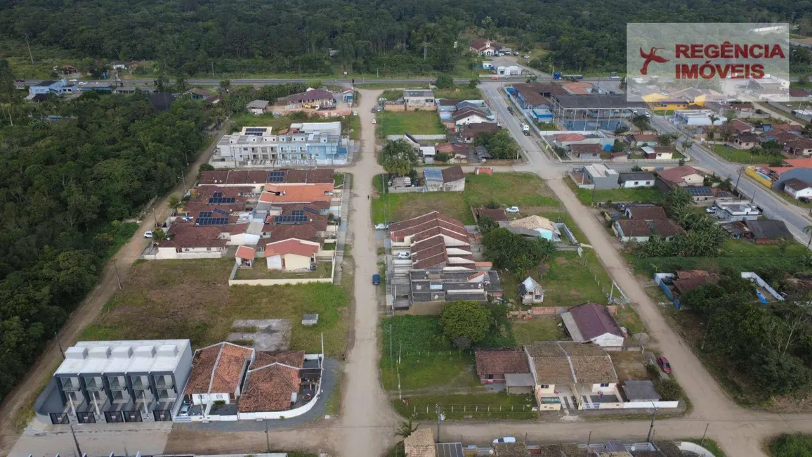 Foto 1 de Terreno / Lote à venda, 362m2 em Sao Francisco Do Sul - SC
