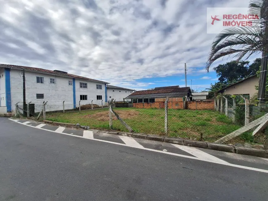 Foto 2 de Terreno / Lote à venda, 273m2 em Sao Francisco Do Sul - SC