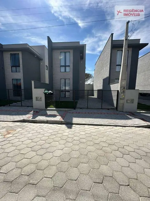 Foto 2 de Casa com 2 quartos à venda, 68m2 em Sao Francisco Do Sul - SC