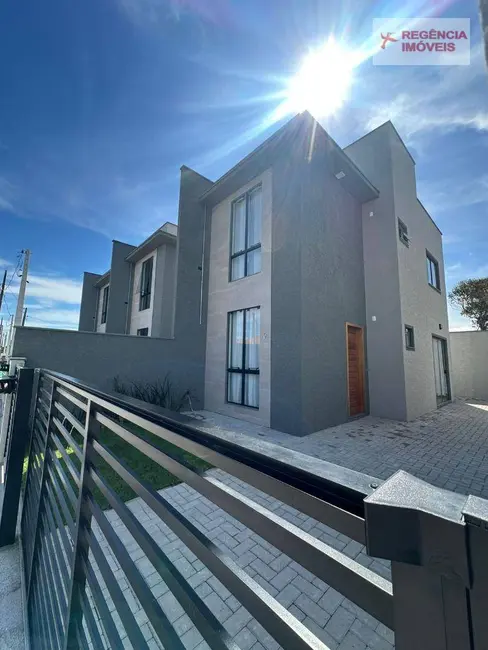 Foto 1 de Casa com 2 quartos à venda, 68m2 em Sao Francisco Do Sul - SC