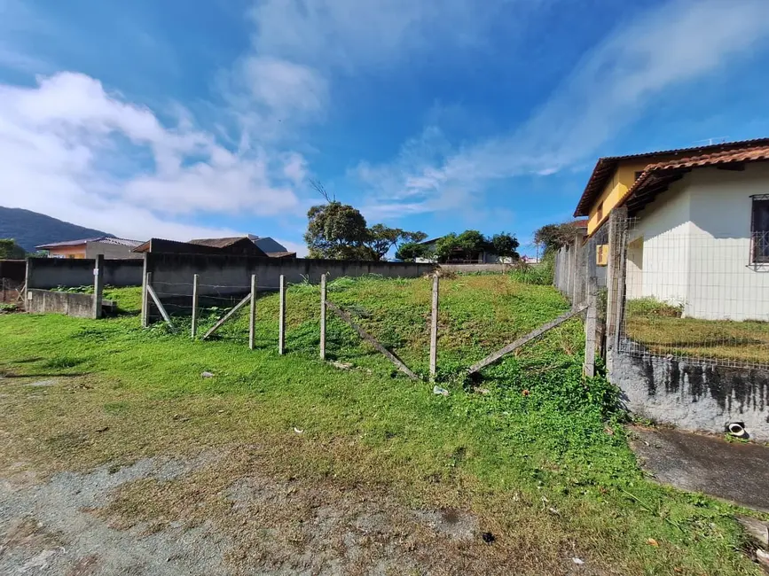 Foto 2 de Terreno / Lote à venda, 330m2 em Sao Francisco Do Sul - SC