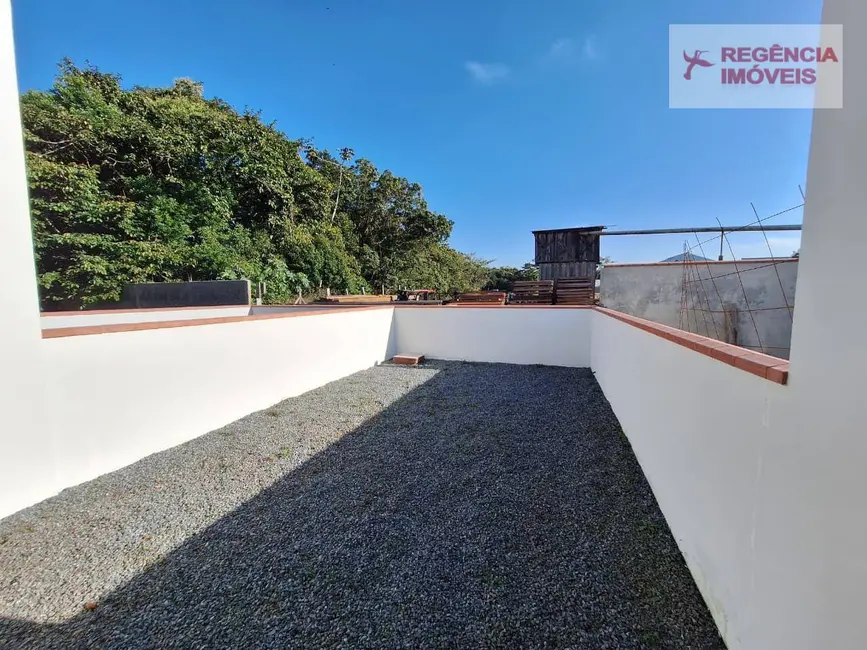 Casa com 2 quartos à venda, 125m2 em Sao Francisco Do Sul - SC - imagem 5 Foto 5 de Casa com 2 quartos à venda, 125m2 em Sao Francisco Do Sul - SC