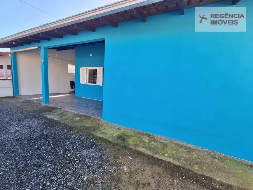 Foto 4 de Casa com 4 quartos à venda, 360m2 em Ubatuba, Sao Francisco Do Sul - SC
