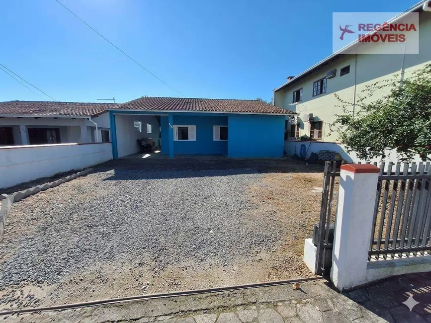 Foto 1 de Casa com 4 quartos à venda, 360m2 em Ubatuba, Sao Francisco Do Sul - SC