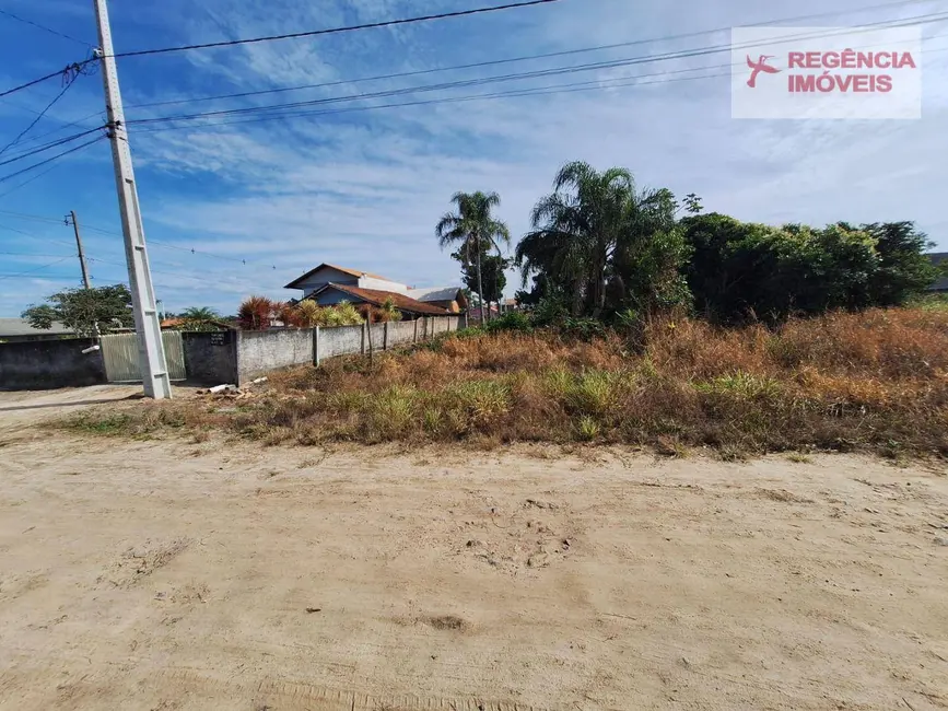 Foto 1 de Terreno / Lote à venda, 360m2 em Sao Francisco Do Sul - SC
