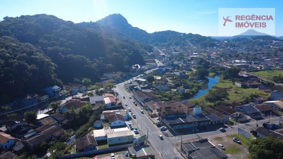 Foto 1 de Terreno / Lote à venda, 402m2 em Sao Francisco Do Sul - SC