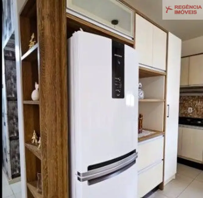 Foto 6 de Casa com 4 quartos à venda, 360m2 em Sao Francisco Do Sul - SC