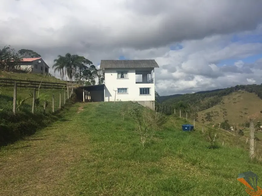 Chácara com 3 quartos à venda, 300m2 em Potecas, Sao Jose - SC - imagem 7 Foto 7 de Chácara com 3 quartos à venda, 300m2 em Potecas, Sao Jose - SC