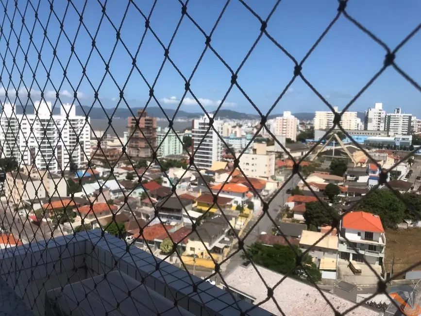 Foto 9 de Apartamento com 2 quartos à venda, 72m2 em Barreiros, Sao Jose - SC