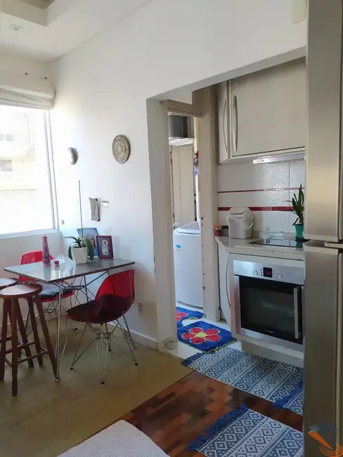 Apartamento com 2 quartos à venda, 68m2 em Centro, Florianopolis - SC - imagem 3 Foto 3 de Apartamento com 2 quartos à venda, 68m2 em Centro, Florianopolis - SC