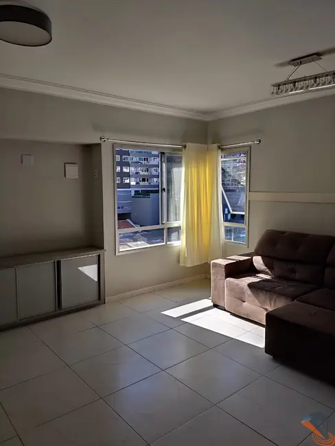 Apartamento com 3 quartos à venda, 110m2 em Centro, Florianopolis - SC - imagem 8 Foto 8 de Apartamento com 3 quartos à venda, 110m2 em Centro, Florianopolis - SC