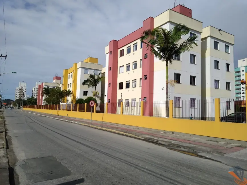 Apartamento com 2 quartos à venda, 46m2 em Rio Caveiras, Biguacu - SC - imagem 2 Foto 2 de Apartamento com 2 quartos à venda, 46m2 em Rio Caveiras, Biguacu - SC