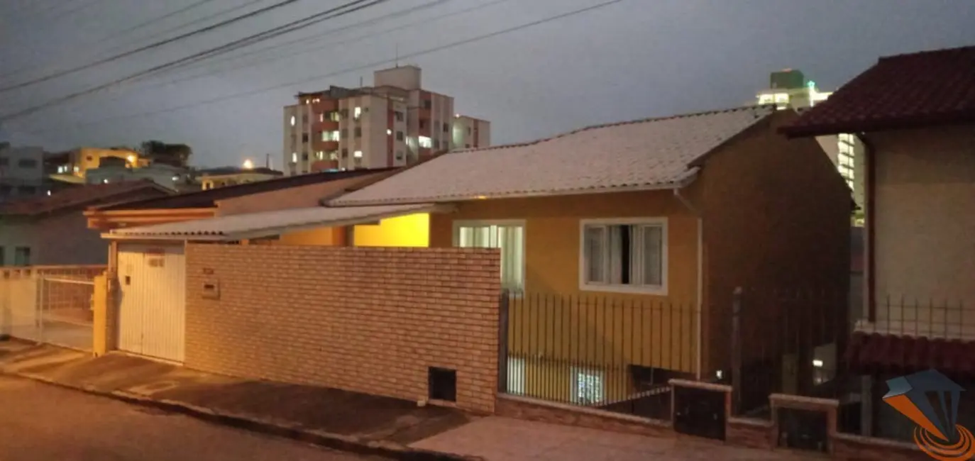 Foto 3 de Casa com 5 quartos à venda, 300m2 em Jardim Atlântico, Florianopolis - SC