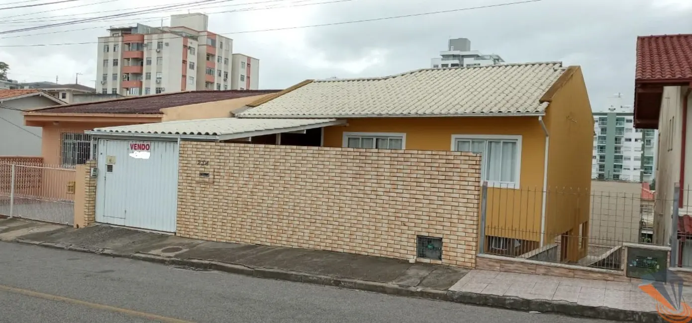 Foto 2 de Casa com 5 quartos à venda, 300m2 em Jardim Atlântico, Florianopolis - SC