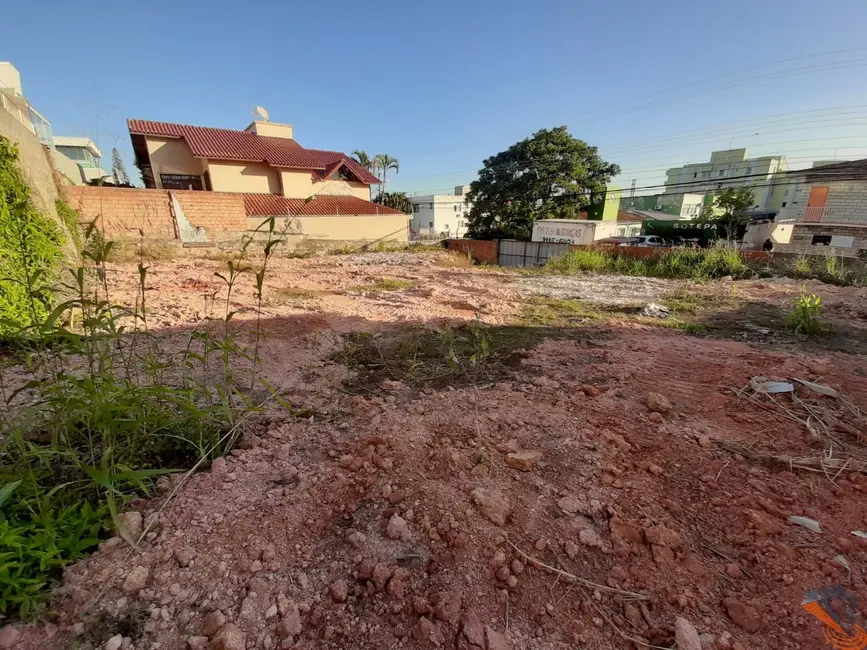 Foto 1 de Terreno / Lote à venda, 470m2 em Capoeiras, Florianopolis - SC