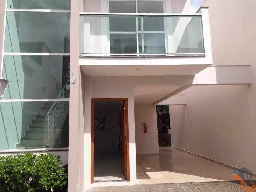 Foto 2 de Casa de Condomínio com 2 quartos à venda, 94m2 em Forquilhas, Sao Jose - SC