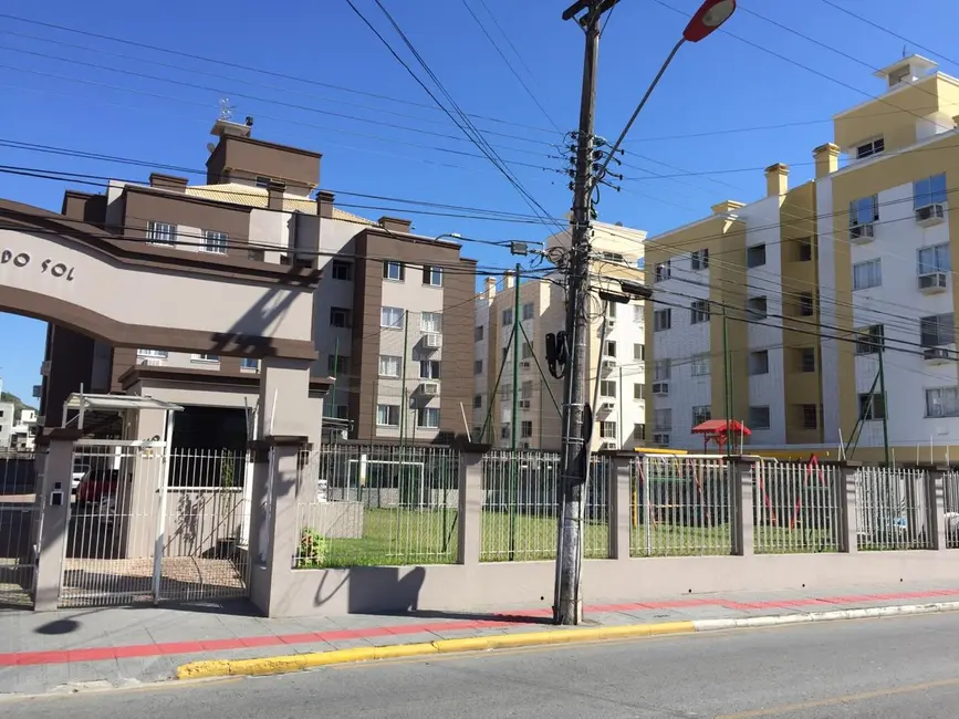 Foto 2 de Apartamento com 2 quartos à venda, 52m2 em Areias, Sao Jose - SC