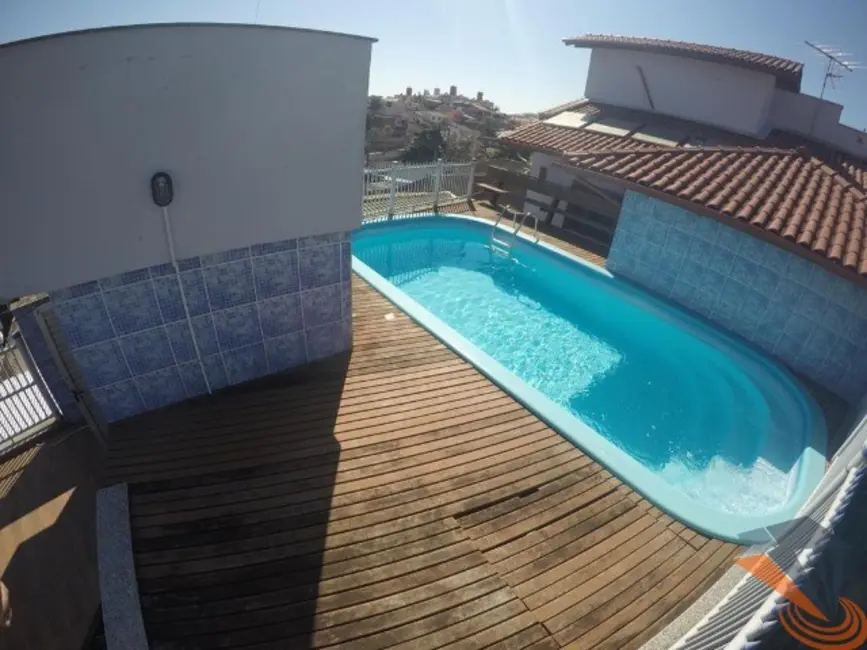 Casa com 4 quartos à venda, 250m2 em Serraria, Sao Jose - SC - imagem 6 Foto 6 de Casa com 4 quartos à venda, 250m2 em Serraria, Sao Jose - SC