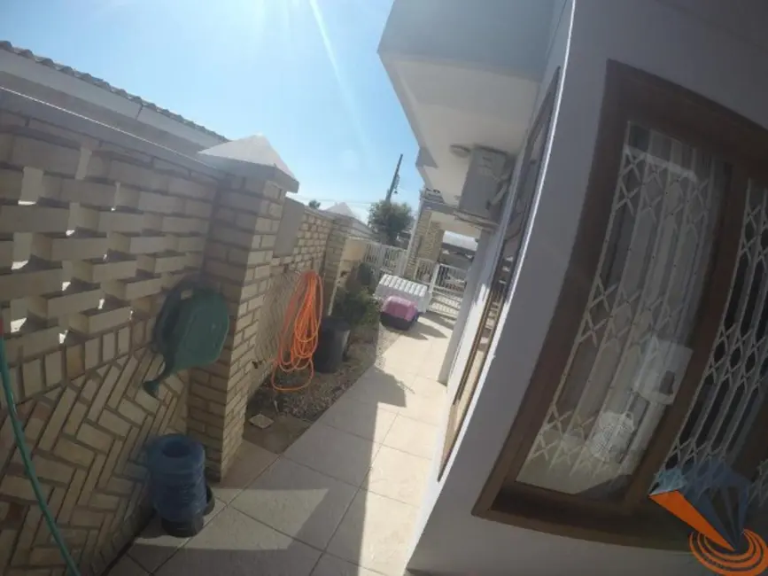 Casa com 4 quartos à venda, 250m2 em Serraria, Sao Jose - SC - imagem 4 Foto 4 de Casa com 4 quartos à venda, 250m2 em Serraria, Sao Jose - SC