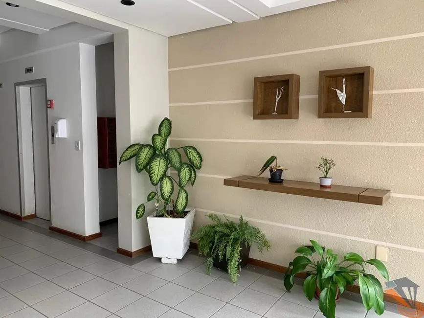 Foto 3 de Apartamento com 2 quartos à venda, 75m2 em Carvoeira, Florianopolis - SC